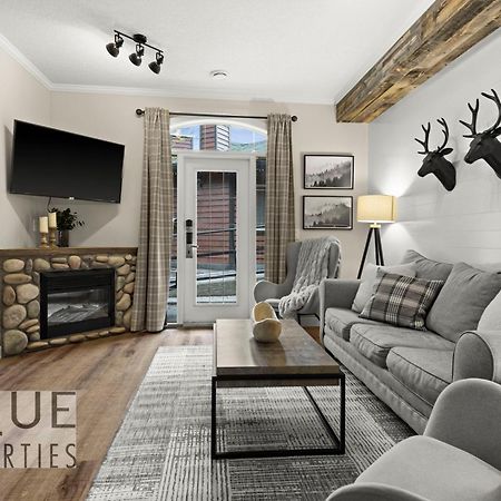 Mystic Mountain Chalet, Heated Outdoor Pool & Hot Tub, Free Parking, Fast Wifi! Canmore Exteriér fotografie